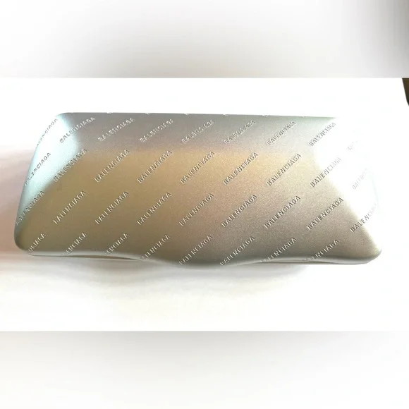 Balenciaga Tortoise Sunglasses - Picture 10 of 10